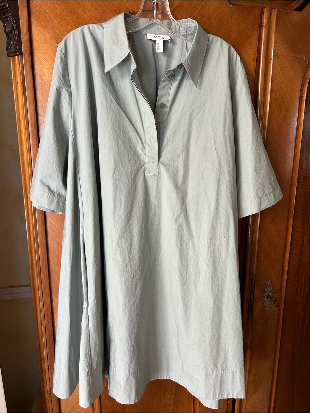 COS Pale Sage Short Sleeve Button-Front Ladies Oversized Tunic